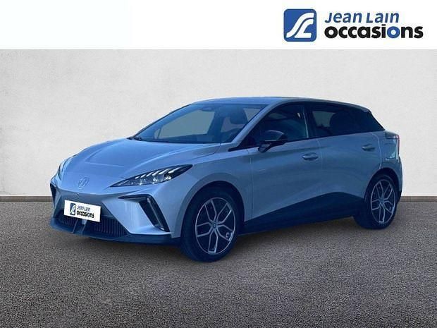 Gris Utilisé 2023 MG MG4 EV Luxury Citadine | 23 590 € (Prix juste) - Image 1/4