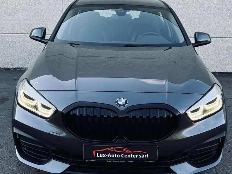 Gris Utilisé 2020 BMW 118 Citadine | 17 900 € (Super prix) - Image 1/4