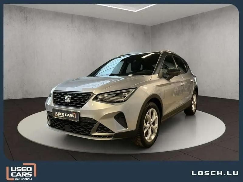 Argent Occasion 2024 Seat Arona FR SUV | 19 476 € (Bon prix) - Image 1/4