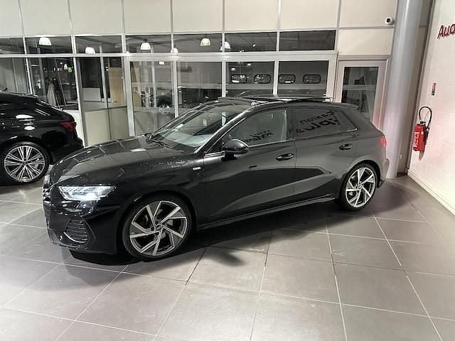 Occasion Audi A3 S-Line 150 ch (110 kW) 2025 Noir mythique métallisé