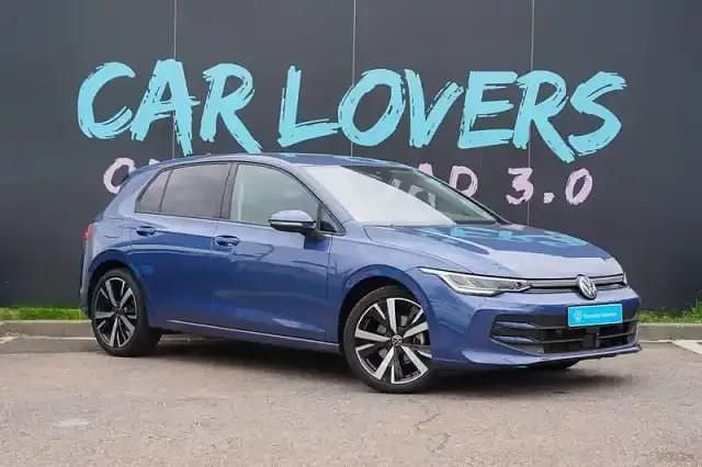 Occasion VW Golf 2025 Bleu anemone Berline