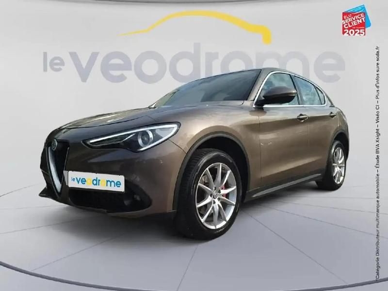 Gris Occasion 2018 Alfa Romeo Stelvio SUV | 26 499 € (Prix assez cher) - Image 1/4