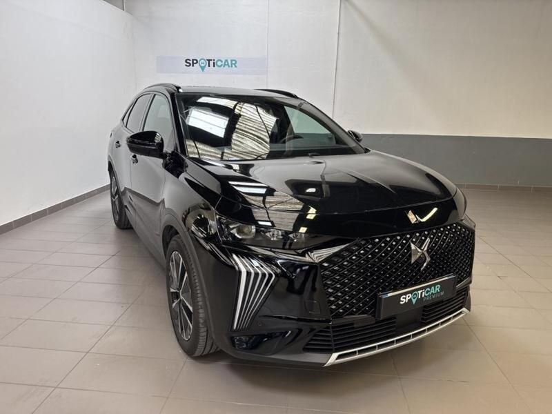 Noir Utilisé 2025 DS Automobiles DS7 Crossback SUV | 49 990 € - Image 1/4