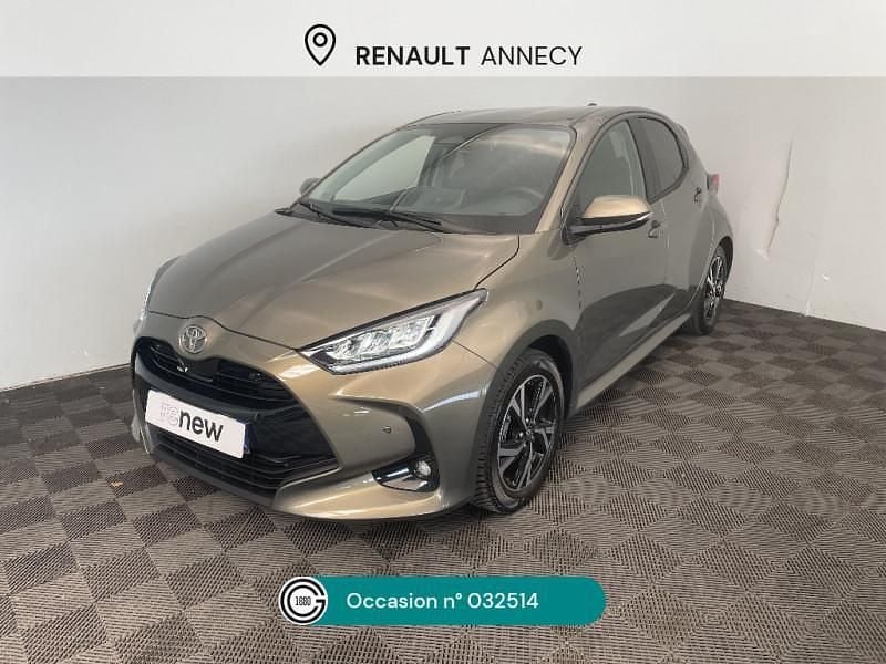 Utilisé 2024 Toyota Yaris Hybrid Design Citadine | 21 990 € (Prix juste) - Image 1/4