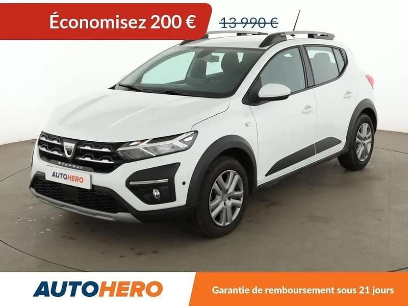Blanc Utilisé 2022 Dacia Sandero Comfort Citadine | 13 790 € (Bon prix) - Image 1/2