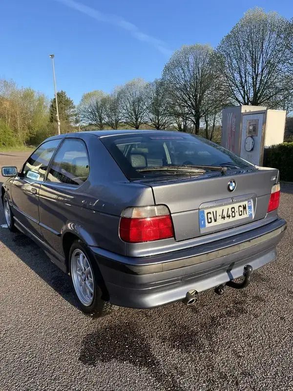 Utilisé 2000 BMW 316 Berline | 3 600 € - Image 1/4