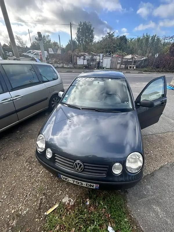 Utilisé 2003 VW Polo Berline | 1 800 € - Image 1/4