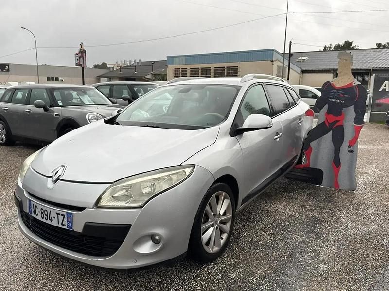 Occasion Renault Mégane GrandTour Privilege 152 ch (111 kW) 2009 Gris Break