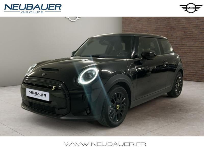 Noir Utilisé 2022 Mini Cooper SE Essential Citadine | 17 990 € (Bon prix) - Image 1/4