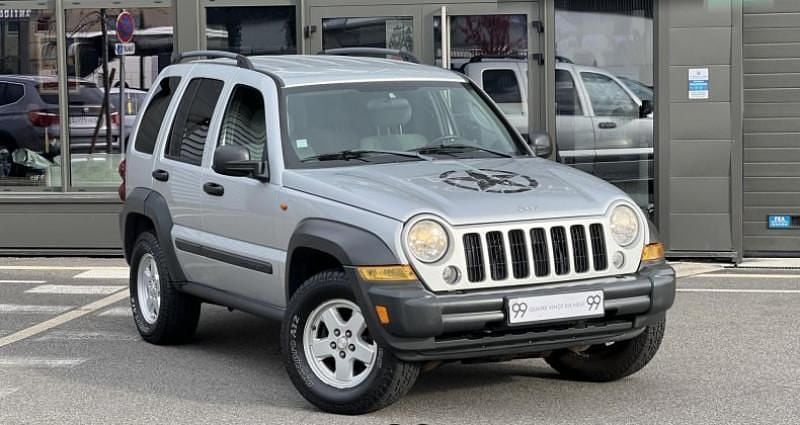 Blanc Utilisé 2006 Jeep Cherokee Limited SUV | 5 490 € - Image 1/4