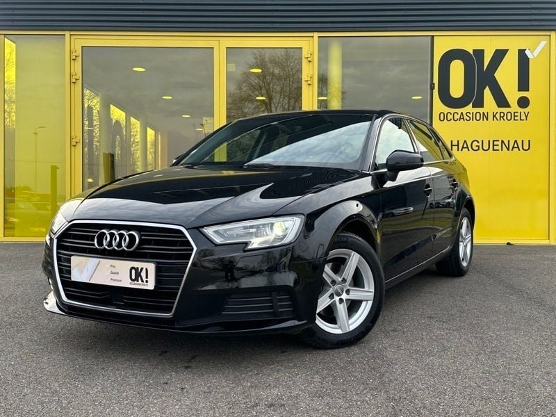 Noir Utilisé 2019 Audi A3 Sportback Exclusive Berline | 18 280 € (Prix juste) - Image 1/3
