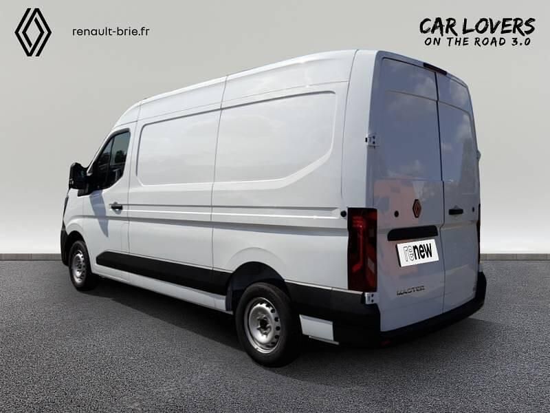 Blanc Nouvelle 2025 Renault Master Van | 35 690 € (Prix juste) - Image 1/2