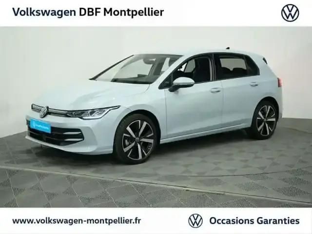 Bleu Occasion 2025 VW Golf Edition Berline | 25 380 € (Super prix) - Image 1/4