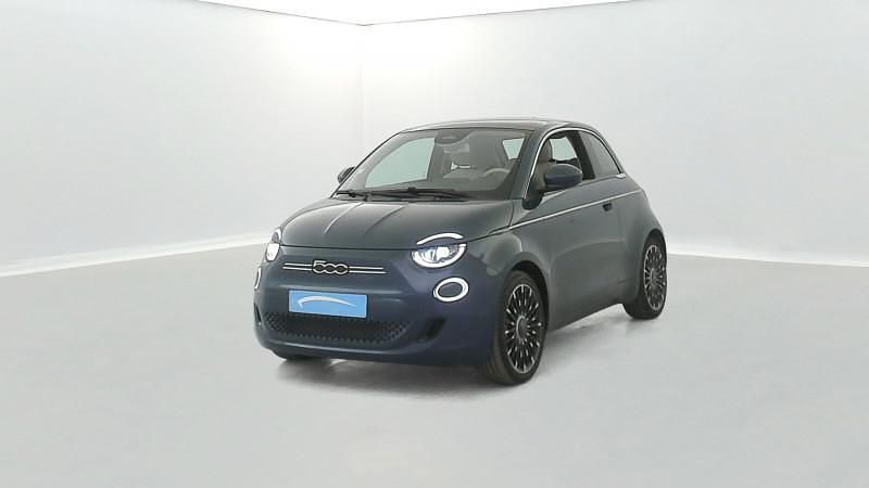 Vert Utilisé 2021 Fiat 500e La Prima Citadine | 16 190 € (Prix juste) - Image 1/4