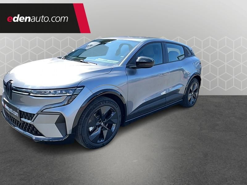 Othercolor Utilisé 2024 Renault Mégane Evolution Berline | 33 850 € - Image 1/4