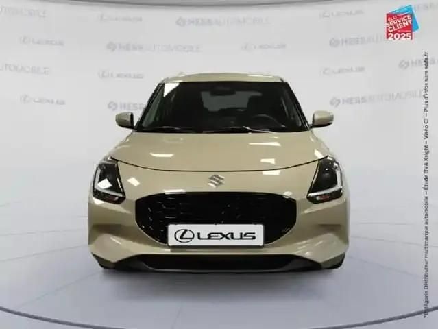 Occasion Suzuki Swift 84 ch (61 kW) 2025 Caravan ivory pearl metal Berline