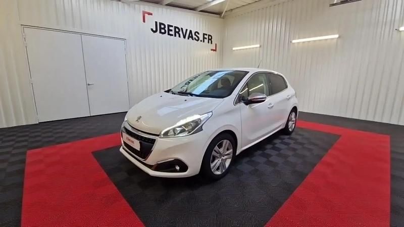 Blanc Utilisé 2019 Peugeot 208 Allure Citadine | 9 590 € (Super prix) - Image 1/4