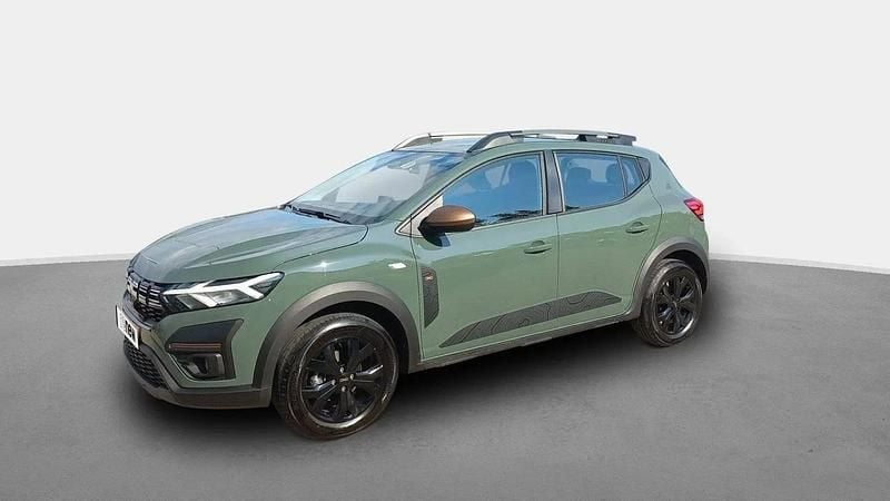 Gris Utilisé 2025 Dacia Sandero Extreme Citadine | 18 399 € (Prix assez cher) - Image 1/4