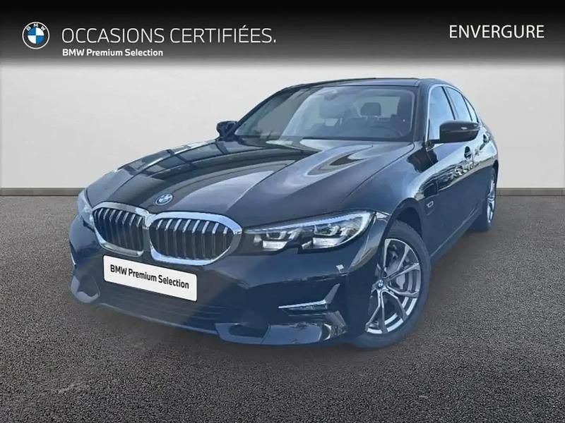 Noir Utilisé 2021 BMW 330 Luxury Line Berline | 30 990 € (Bon prix) - Image 1/4