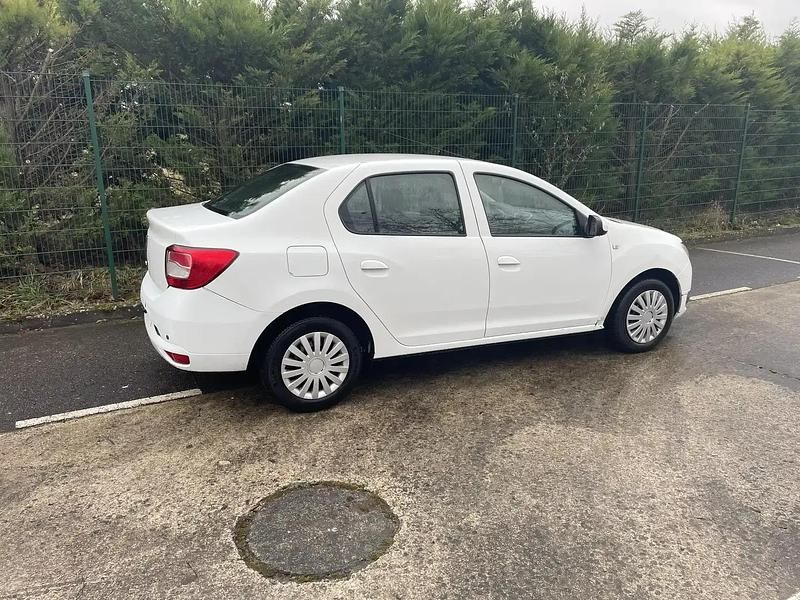 Occasion Dacia Logan Lauréate 90 ch (66 kW) 2015 Berline
