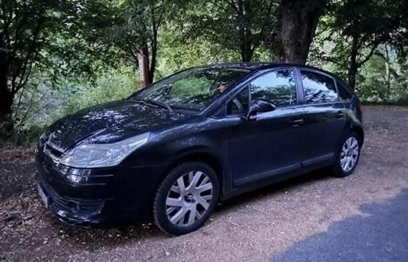 Occasion 2006 Citroën C4 Dynamique Berline | 3 600 € (Prix juste) - Image 1/2