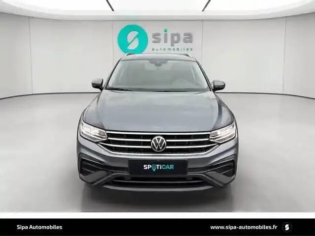 Occasion VW Tiguan Allspace Life 150 ch (110 kW) 2023 Platinum gray metallic SUV