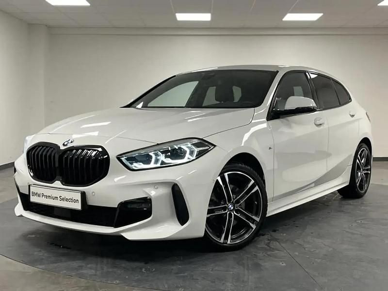 Blanc Utilisé 2023 BMW 118 M Sport Citadine | 31 990 € (Prix juste) - Image 1/3