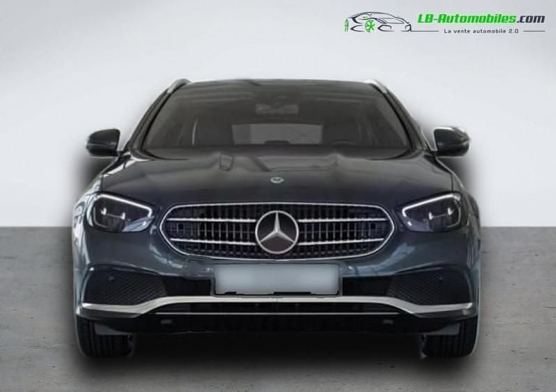 Utilisé 2023 Mercedes E220 Berline | 47 800 € (Bon prix) - Image 1/4