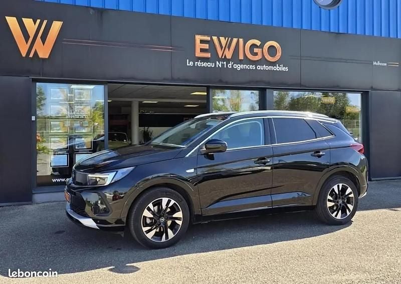 Noir Utilisé 2023 Opel Grandland X Business SUV | 21 990 € (Bon prix) - Image 1/4
