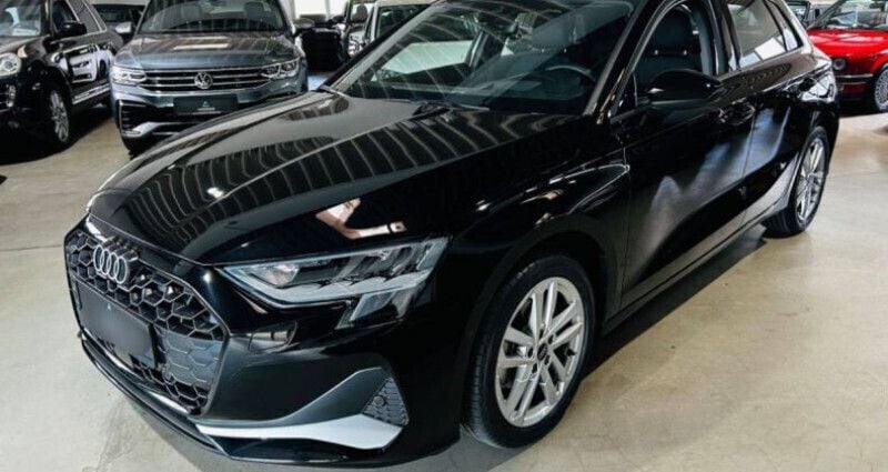 Utilisé 2024 Audi A3 Sportback S-Line Citadine | 36 990 € (Prix juste) - Image 1/4