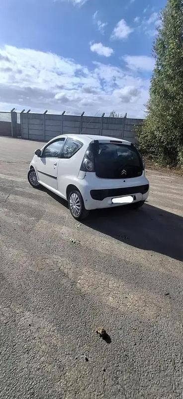 Image 2/4