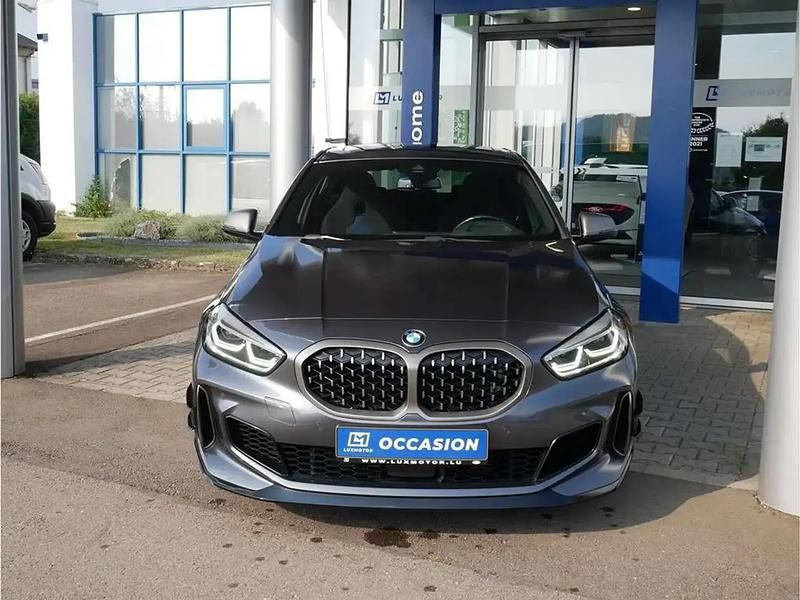 Gris Utilisé 2021 BMW 135 Sport Line Citadine | 33 743 € - Image 1/4