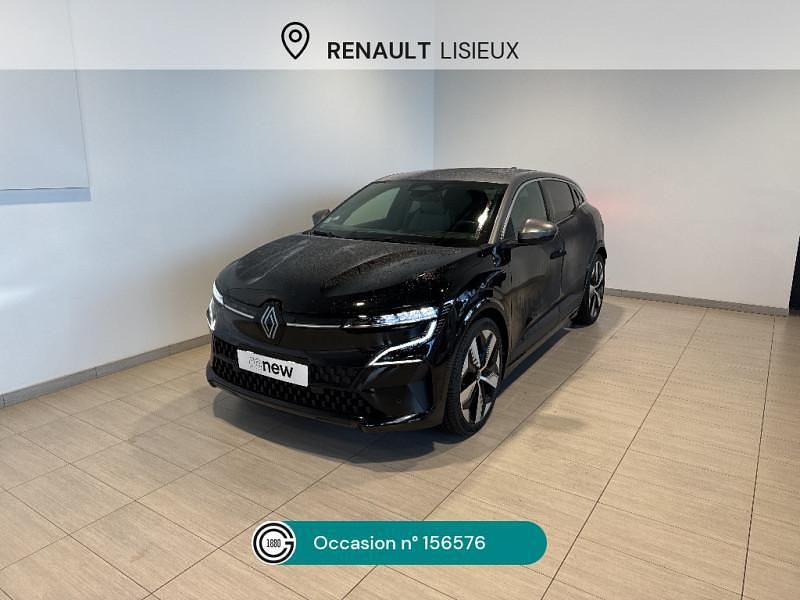 Noir Utilisé 2022 Renault Mégane Techno Berline | 27 999 € (Prix cher) - Image 1/4