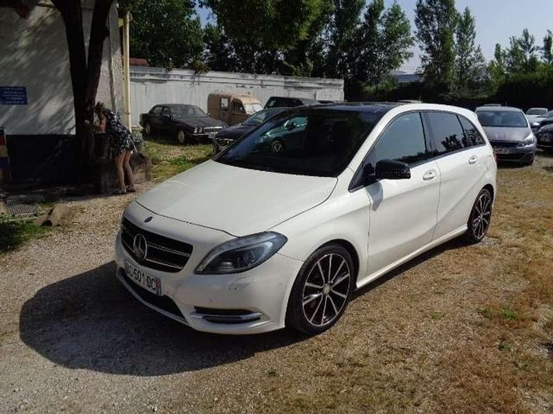 Occasion Mercedes B200 137 ch (100 kW) 2014 Blanc Monospace