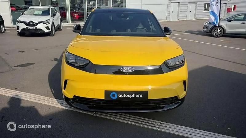 Jaune Utilisé 2024 Ford Capri Extended Range SUV | 49 990 € (Prix cher) - Image 1/4