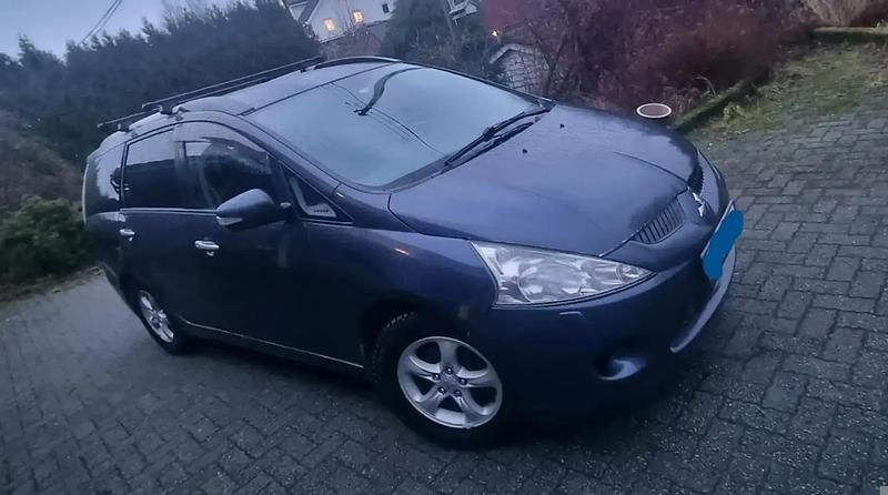 Bleu Occasion 2007 Mitsubishi Grandis Inform Monospace | 1 500 € - Image 1/4