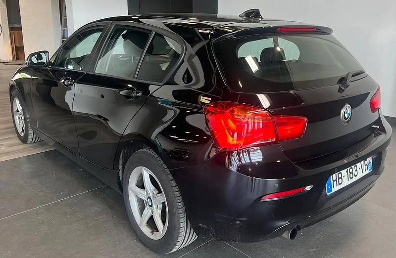 Noir Utilisé 2015 BMW 118 Citadine | 9 500 € (Prix juste) - Image 1/4
