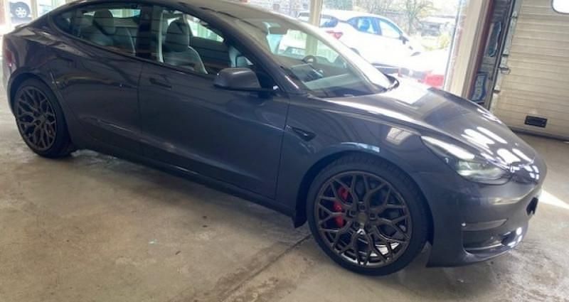 Utilisé 2021 Tesla Model 3 Long Range AWD Berline | 35 990 € (Prix cher) - Image 1/4