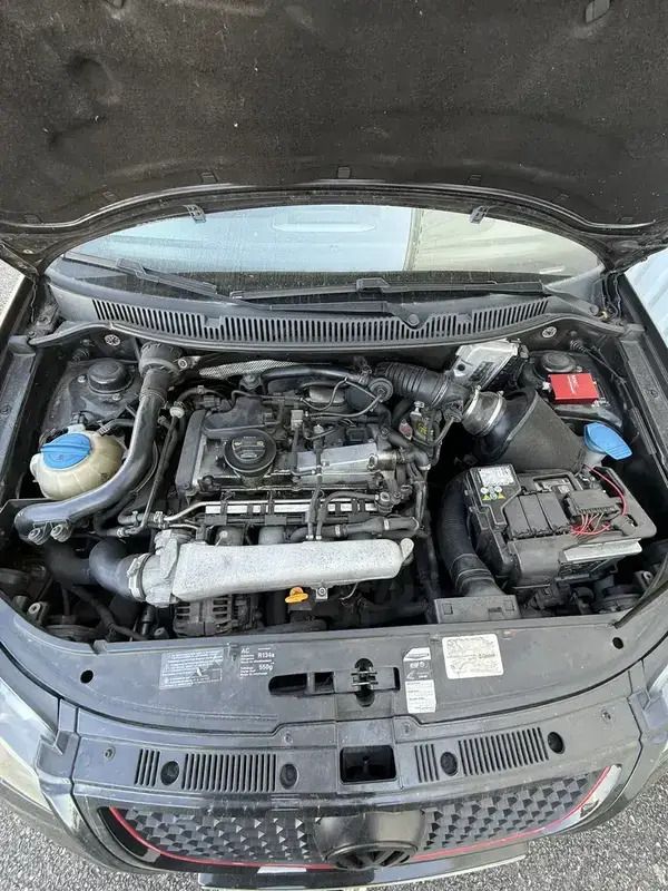 Image 2/4