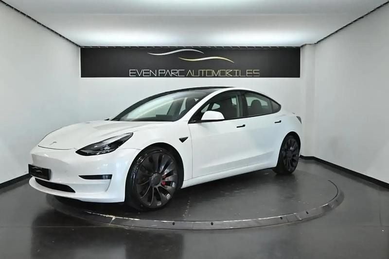 Occasion 2021 Tesla Model 3 Performance Berline | 28 990 € (Prix juste) - Image 1/4