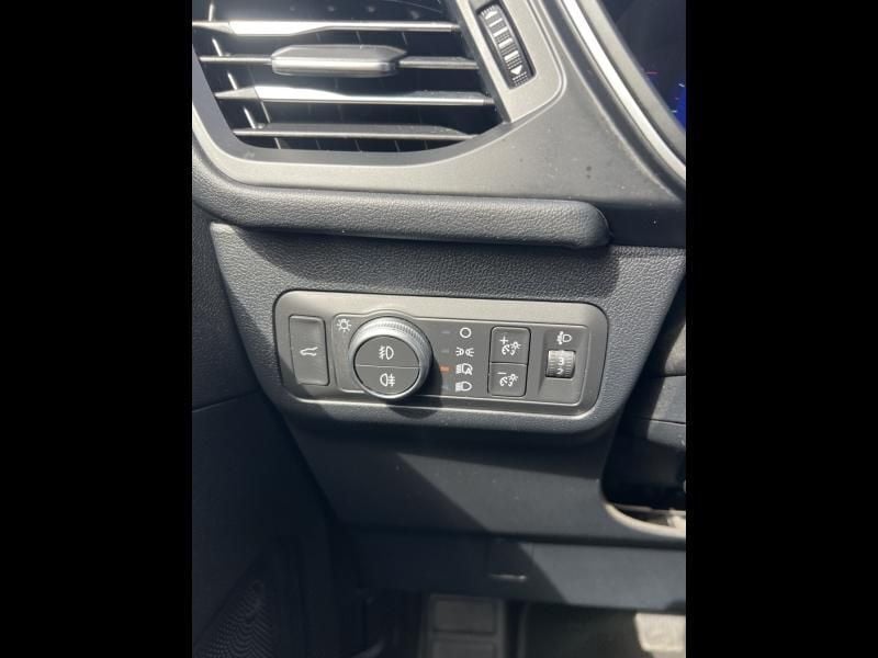 Image 3/4