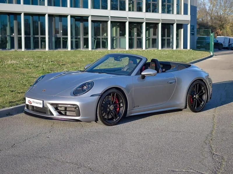 Gris Occasion 2022 Porsche 911 Carrera 4 Cabriolet Cabriolet | 190 000 € - Image 1/4