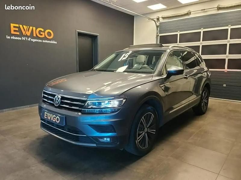 Gris Utilisé 2020 VW Tiguan Allspace Exclusive SUV | 30 490 € - Image 1/4