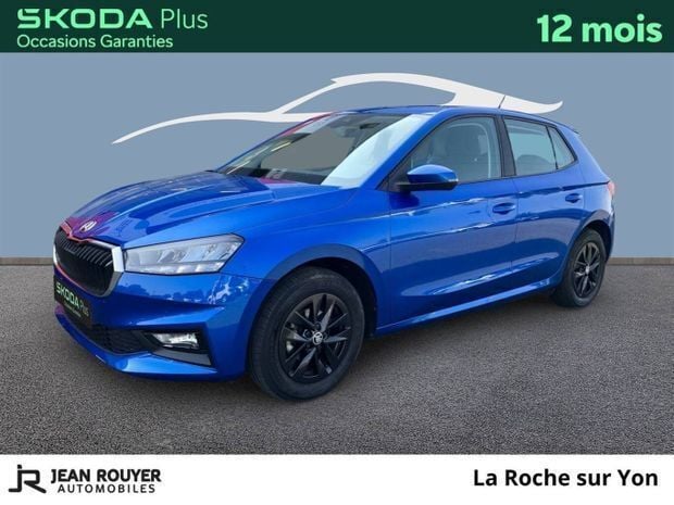 Bleu Utilisé 2022 Skoda Fabia Ambition Berline | 14 990 € (Prix juste) - Image 1/4