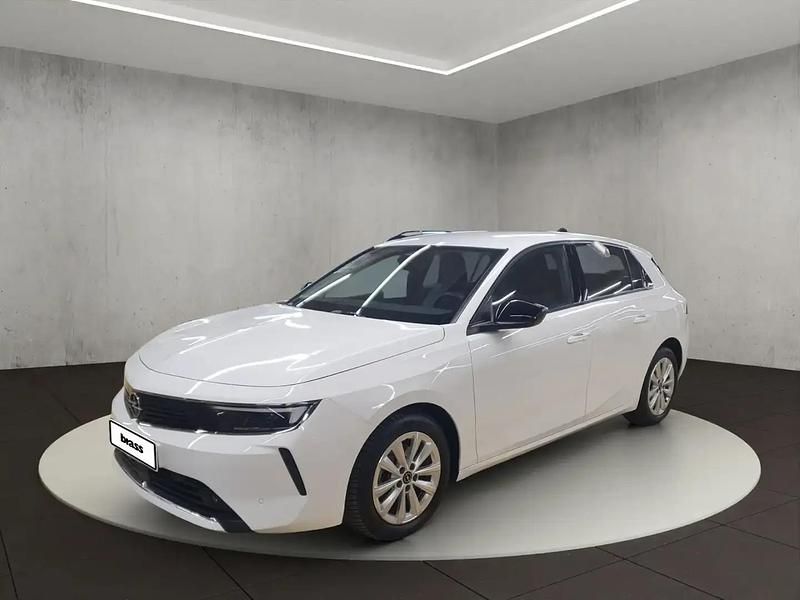 Occasion Opel Astra Edition 110 ch (80 kW) 2022 Blanc Berline