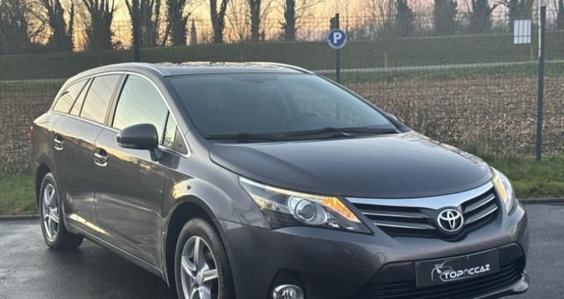 Occasion Toyota Avensis Business Edition 123 ch (90 kW) 2016 Berline