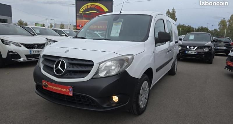 Blanc Occasion 2015 Mercedes Citan 111 Monospace | 13 890 € - Image 1/4