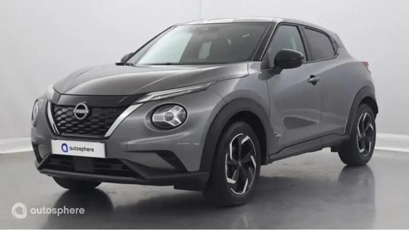 Gris squale métallisé Utilisé 2022 Nissan Juke N-Connecta SUV | 22 999 € (Prix juste) - Image 1/4