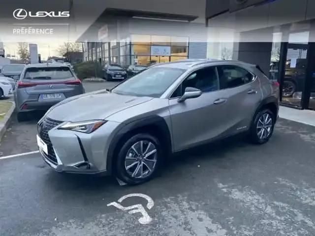 Gris titane métallisé Utilisé 2022 Lexus UX 300e SUV | 25 900 € - Image 1/4