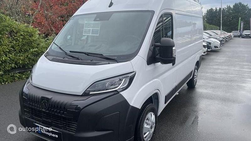 Blanc Nouvelle 2025 Peugeot Boxer S Van | 32 999 € (Prix assez cher) - Image 1/4